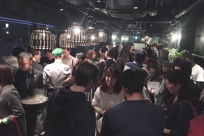 3-Hour Tokyo Pub Crawl Weekly Welcome Guided Tour in Shibuya