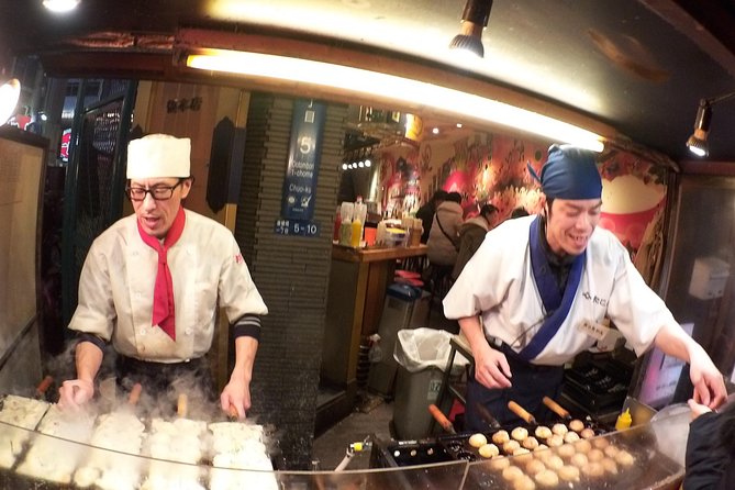 Evening Street Food Hopping Tour in Downtown Osaka - Tour Highlights