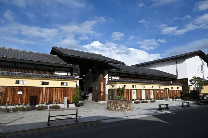 Full-Day Tour: Immerse in Takayamas History and Temples