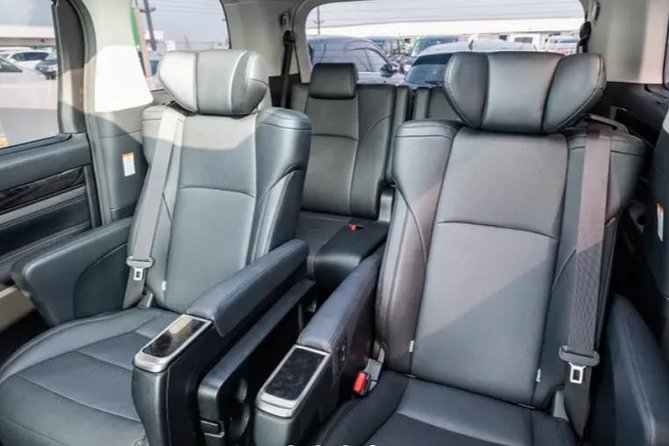 NRT Airport To/From Downtown Karuizawa (7-Seater) - Vehicle Capacity and Amenities