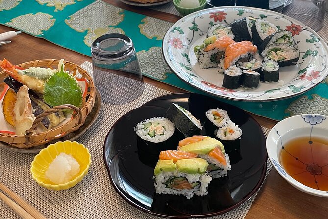 Small Group Sushi Roll and Tempura Cooking Class in Nakano - Overview and Details