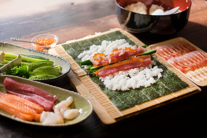 Sushi Roll and Side Dish Cooking Experience in Tokyo - Expert Guidance on Sushi Preparation