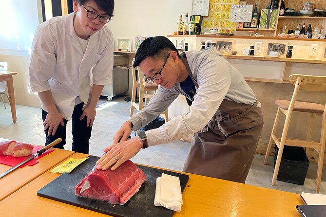 Toyosu Market and Tuna Cutting and Making Sushi Workshop Tour - Tour Details