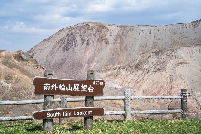 Usuzan Volcano Guided Hiking Private Tour
