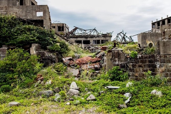 Visit Gunkanjima Island (Battleship Island) in Nagasaki - Overview and Information