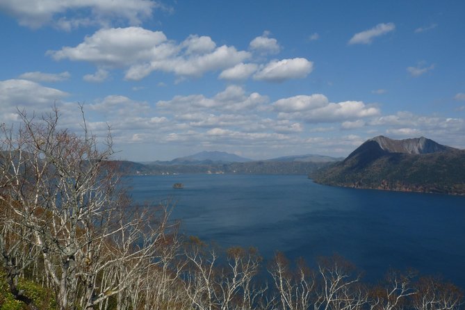 Caldera Lakes Mashu and Kussharo One Day Private Tour - Viator Background
