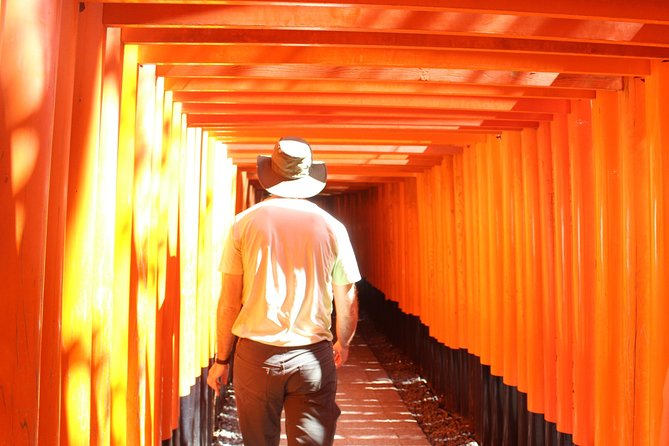 Fushimi Inari Shrine: Explore the 1,000 Torii Gates on an Audio Walking Tour - Architectural Features of the Torii Gates