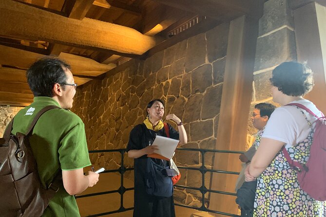 Kumamoto Castle Walking Tour With Local Guide - Meeting and Pickup