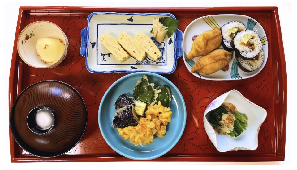 Kyoto: Japanese Cooking Class With Licensed Guide - Experience Highlights