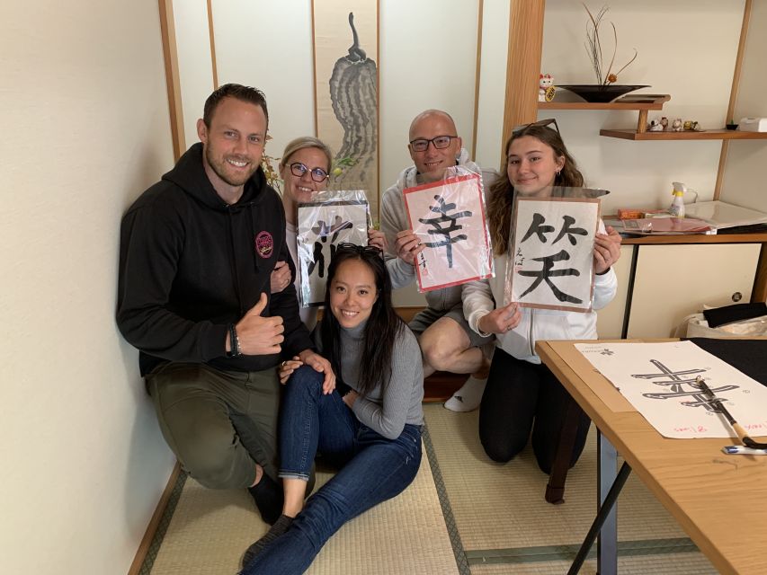 Kyoto: Local Home Visit Japanese Calligraphy Class - Experience