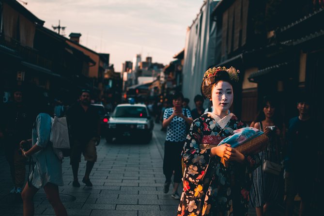 Kyoto Private Night Tour: From Gion District To Old Pontocho, 100% Personalized - Cancellation Policy