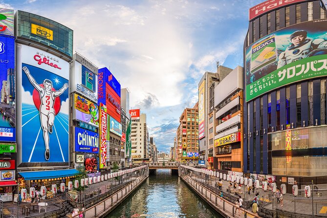 Osaka Unveiled: From Bustling Streets to Serene Shrines - Navigating the Tranquil Gardens of Shinsekai