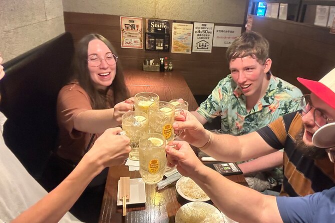 Shinjuku【A Place Only Locals Know About】 Bar Hopping/Pub-Crawl - Unique Pub-Crawl Experience