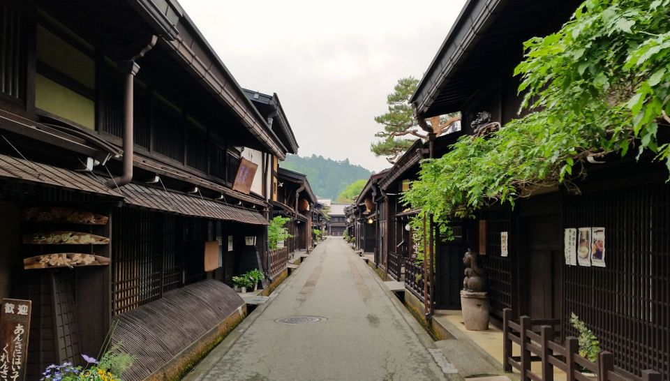 Shirakawa-go, Gokayama & Takayama Private Tour From Kanazawa - Experiences