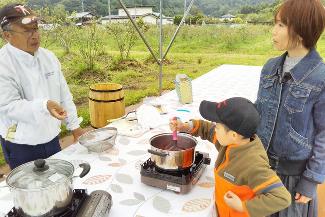 -Taste the Seasonal Taste of Karuizawa-Karuizawa Gourmet Farm Pottering - Farm-to-Table Experiences