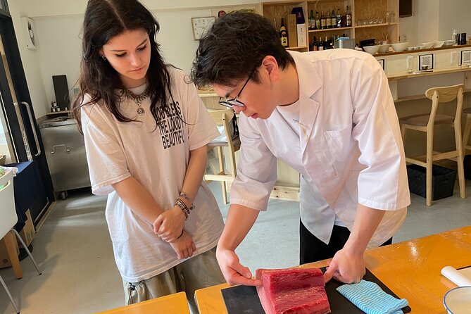 2-Hour Tuna Cutting and Sushi Small Group Workshop in Sendagi - Cancellation Policy