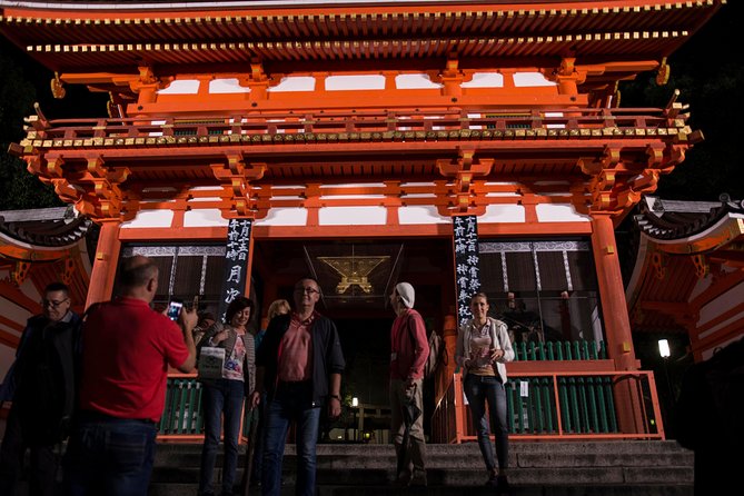 2 Hours Tour in Historic Gion: Geisha Spotting Area Tour - Pickup Details