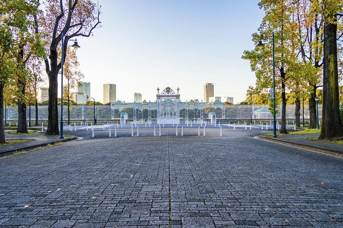 Historical Journey Including Akasaka Palace Admission Ticket - Exploring Shrines, Shopping Streets, Embassies, and Guest Houses