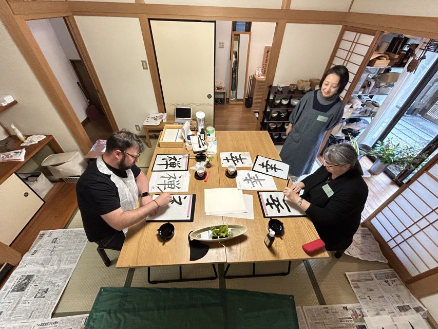 Kyoto: Local Home Visit Japanese Calligraphy Class - Instructor