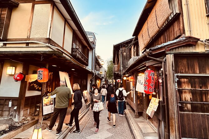 Kyoto : Pontocho All-Including Evening Local Food Tour Adventure - Cancellation Policy
