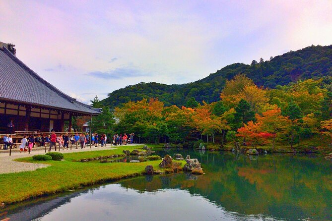 Kyoto Top Must-See Golden Pavilion and Bamboo Forest Half-Day Private Tour - Meeting and Pickup