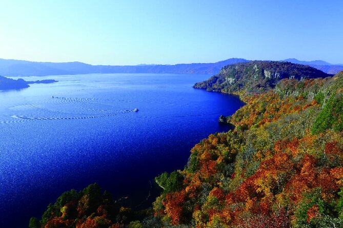 Oirase Gorge and Lake Towada Day Hike With Government-Licensed Guide - Cancellation Policy