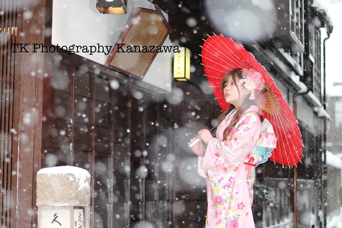 Photoshoot Session by Professional Photographer in Kanazawa - Traveler Photos