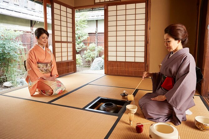 Traditional Tea Ceremony Wearing a Kimono in Kyoto MAIKOYA - Unveiling the Beauty of Kyoto Through the Maikoya Experience