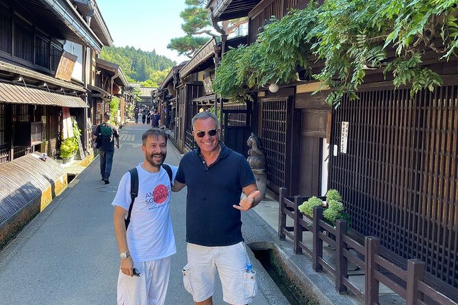 Experience Takayama Old Town 30 Minutes Walk - Highlights of the Guided Tour