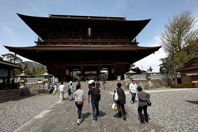Food & Cultural Walking Tour Around Zenkoji Temple in Nagano - Cancellation Policy