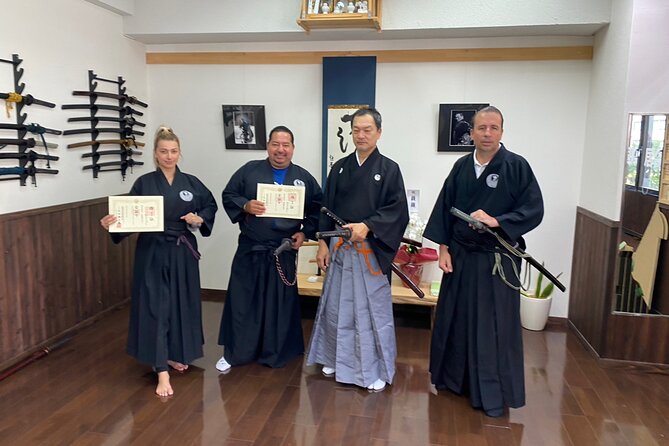 Iaido Experience in Tokyo - Equipment
