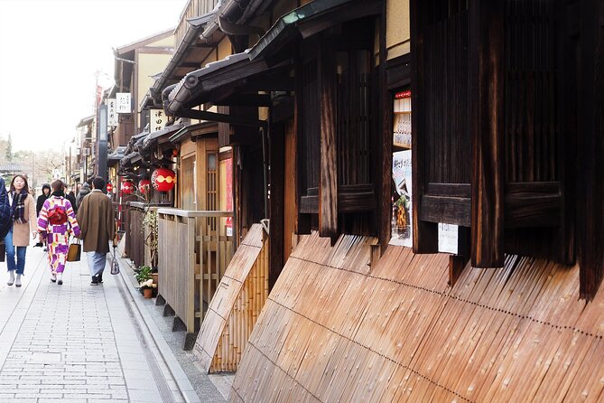 Kyoto's Higashiyama: Tradition, Art & Religion Tour - Additional Information and Assistance