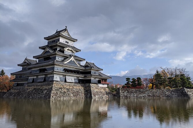 Matsumoto Castle Tour & Samurai Experience - Traveler Reviews and Recommendations