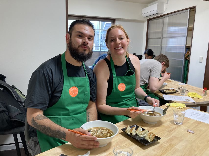 Osaka: Ramen and Gyoza Cooking Class in Dotonbori - Review Summary