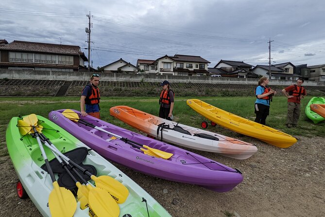 Takatsu River Kayaking Experience - What to Bring