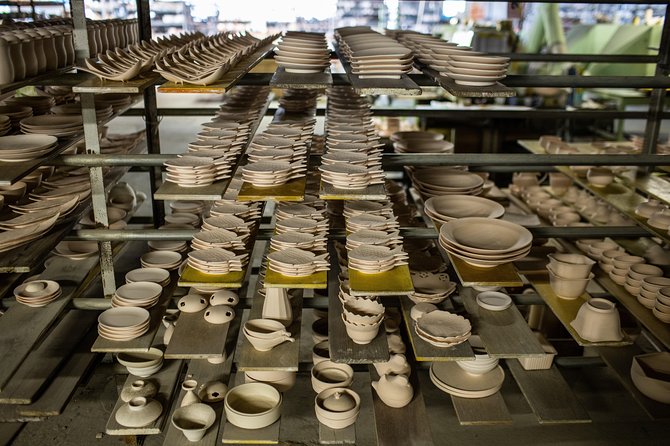 Arita Ware Private Walking Tour and Ceramics Treasure Hunt - The Sum Up