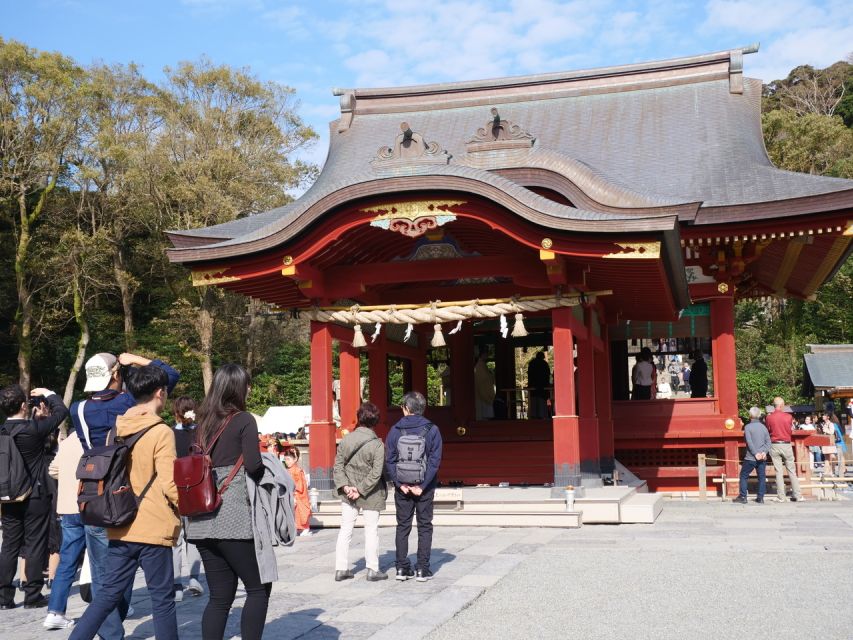 Kamakura Historical Hiking Tour With the Great Buddha - Temples, Gardens, and Scenic Vistas