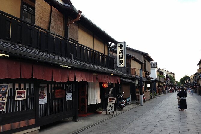 Private Full Day Tour in Kyoto With a Local Travel Companion - Contact and Booking