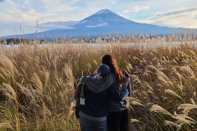 Private Mt Fuji Views Kawaguchiko Highlights Hidden Gems & Food - Tips for Capturing Stunning Photos of Mt. Fuji
