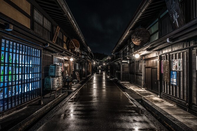 Small-Group Photography Tour in Takayama - Booking Information and Pricing
