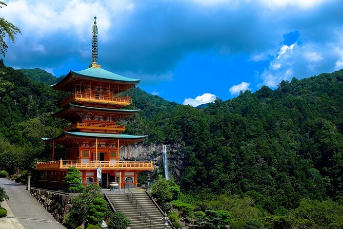 10-Day Private Tour With More Than 15 Attractions in Japan - Hakone Onsen Retreat