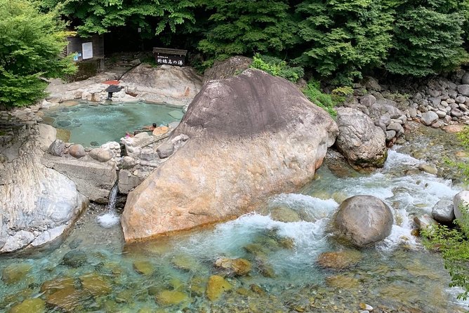 Shirakawago(Unesco World Heritage)/ Onsen / Hiking / 1day Tour - Directions and Itinerary