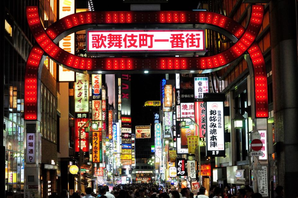 Tokyo: Shinjuku Drinks and Neon Nightlife Tour - Tour Inclusions and Pricing