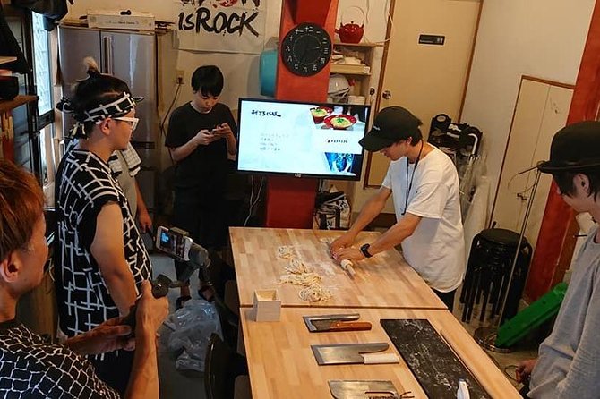 Traditional and Ordinary Japanese Udon Cooking Class in Asakusa, Tokyo [The Only Udon Artist in the - Instructor-Selected Toppings
