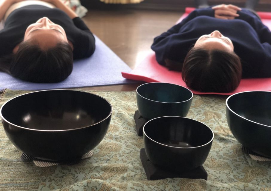 1.5時間の日本式サウンドバス、京都で - Healing Sound Bath and Workshop Experience