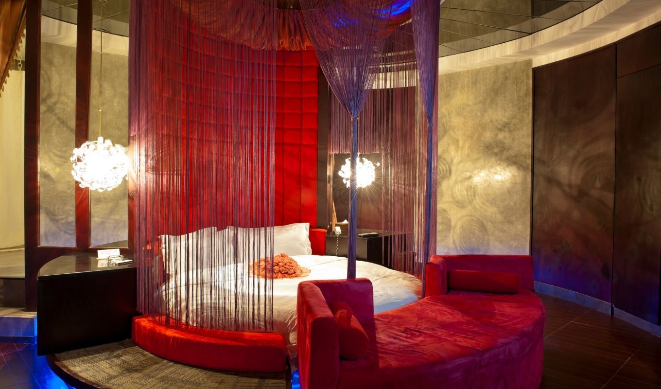 Discover The Secrets Behind Tokyo's Love Hotels Scene