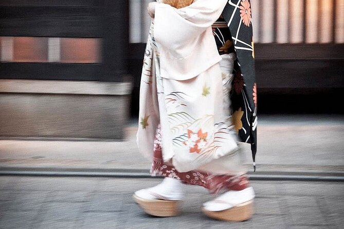 Explore Gion and Discover the Arts of Geisha - Insider Tips for Experiencing Gions Geisha Culture