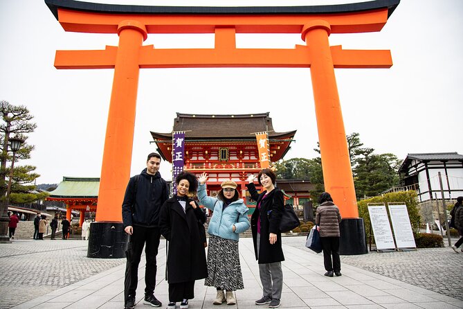 Kyoto Private Custom Walking & Sightseeing Tour - Guides Knowledge and Cultural Insights