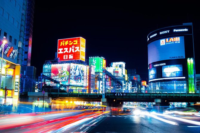 Tokyo Night Photography Tour With Professional Guide - Mastering Long Exposure Techniques in Tokyo