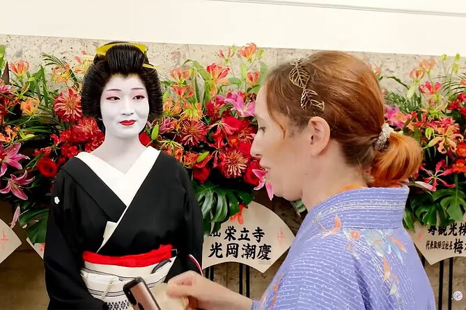 Guided Geisha and Kabuki Style Dance Performance in Nagoya